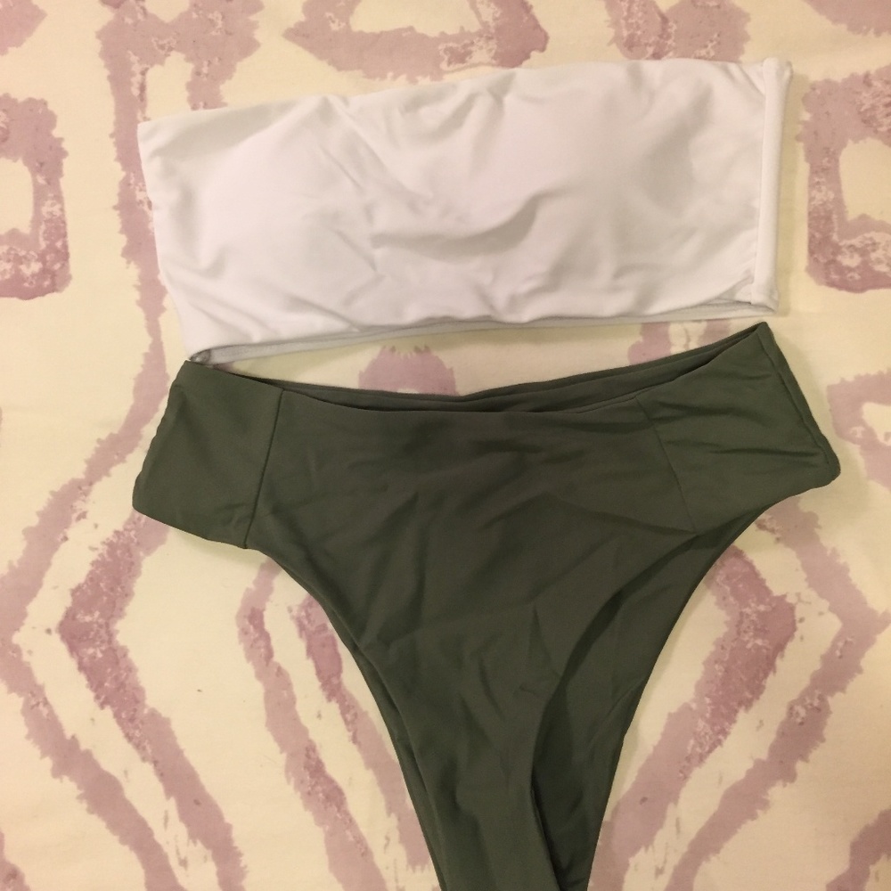Bandeau High Wast Cheeky Bikini